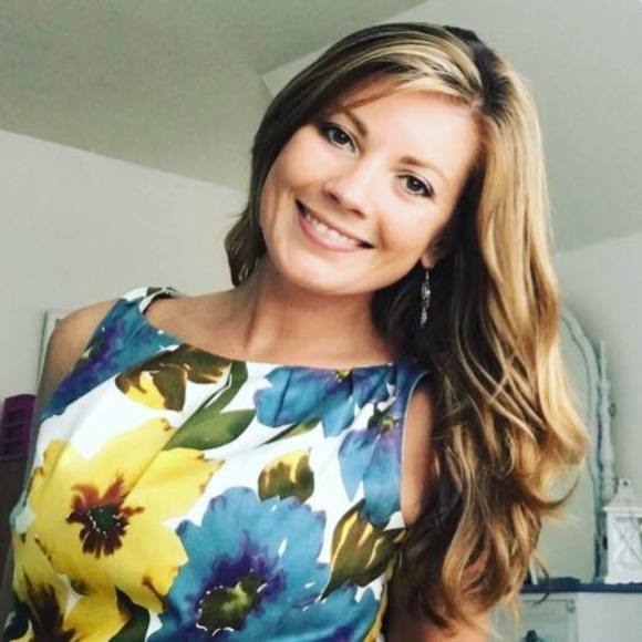 Meet your Posher, Sara - Picture 1 of 1